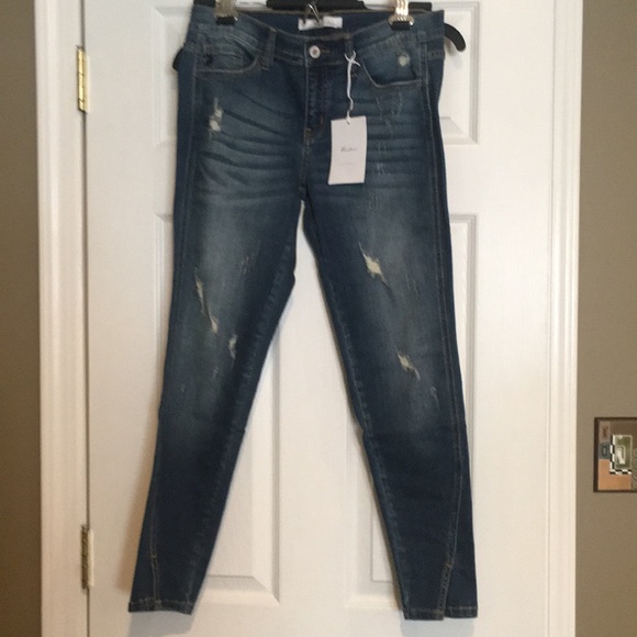 Last 1 ⬇️ Distressed Split Ankle Skinny Jeans - Picture 5 of 5